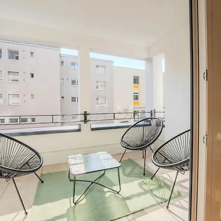 Schlossberg Residences - Prestige Design-apartments アパート ウルム