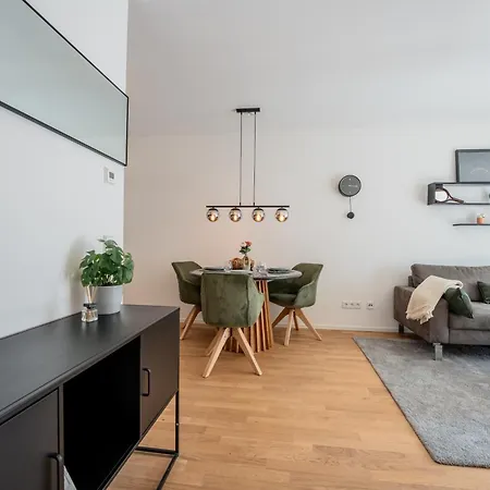 Schlossberg Residences - Prestige Design-apartments アパート ウルム